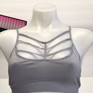 New Victoria’s Secret bralette unlined
